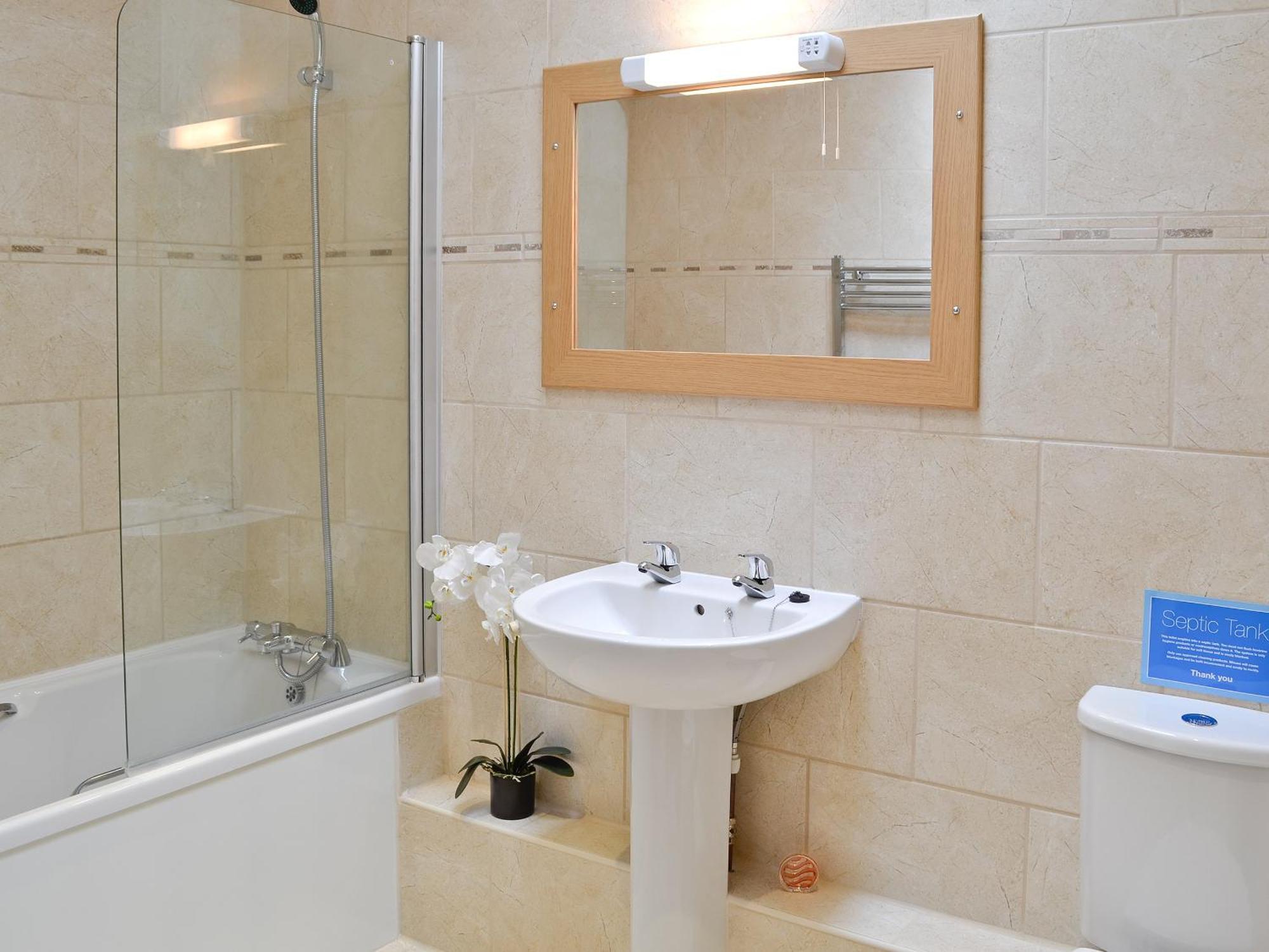 Peach Tree Cottage Winterbourne Steepleton Esterno foto